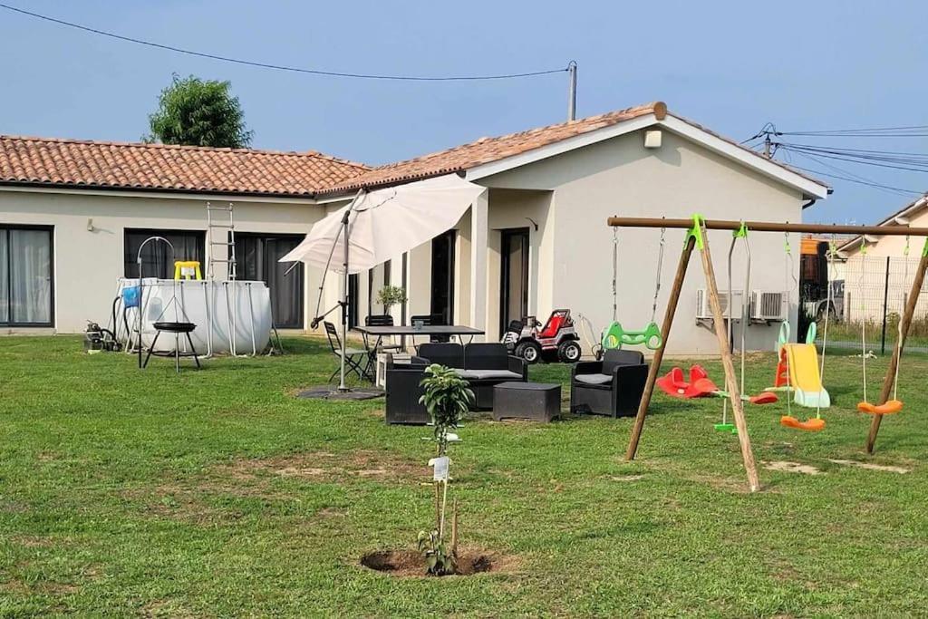 Coutras Maison Individuelle Cloturee 빌라 외부 사진